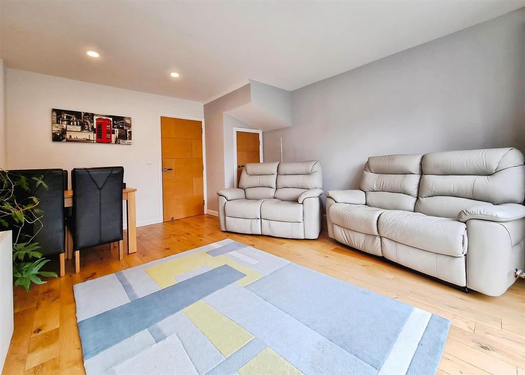 Living/Dining Room