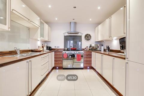 undefined, Nottingham NG3