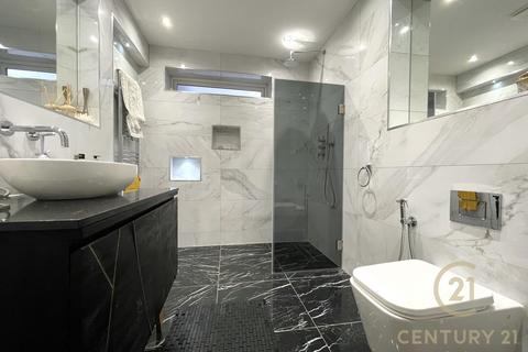 undefined, Ancaster Crescent, NEW MALDEN KT3
