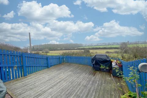4 bedroom semi-detached house for sale, Thwaite Close, Great Oakley, Corby, NN18