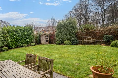 undefined, Tennyson Way, Grayshott, GU26