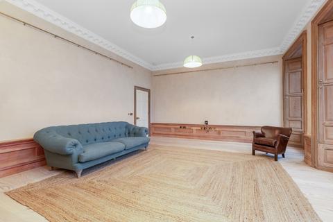 4 bedroom flat to rent, Frederick Street, New Town, Edinburgh, EH2