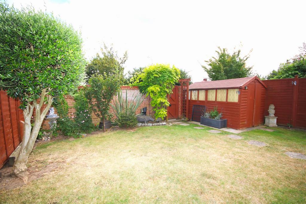 Rear Garden a.JPG