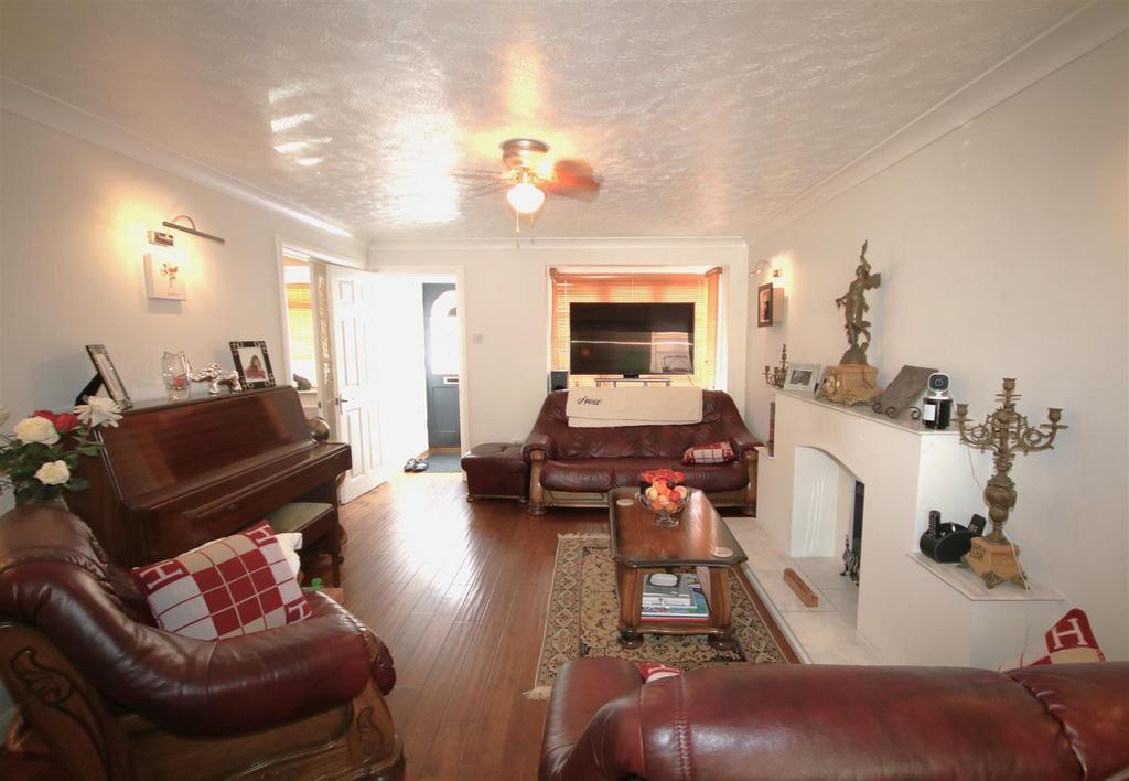 Living Room b.JPG