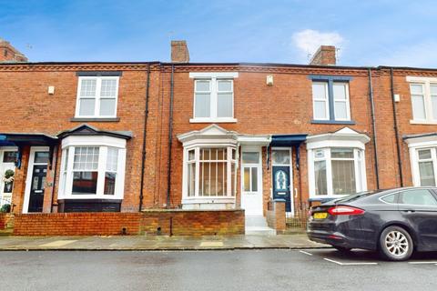 3 bedroom terraced house for sale, Rosebery Avenue, South Shields, Tyne And Wear, NE33 3EU