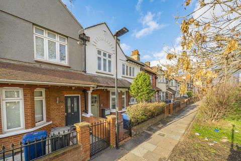 2 bedroom flat for sale, Horn Lane, London W3