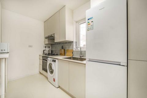 3 bedroom flat for sale, Horn Lane, London W3