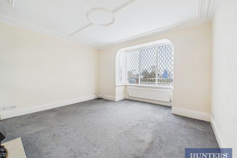 1 bedroom flat for sale, Station Avenue, Filey