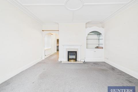 1 bedroom flat for sale, Station Avenue, Filey