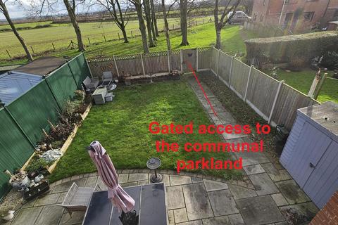 undefined, Trenchard Close, Newton, Nottingham