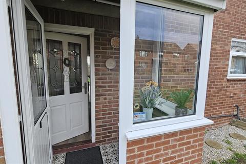 undefined, Trenchard Close, Newton, Nottingham