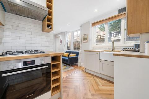 2 bedroom flat for sale, Brixton Hill, SW2