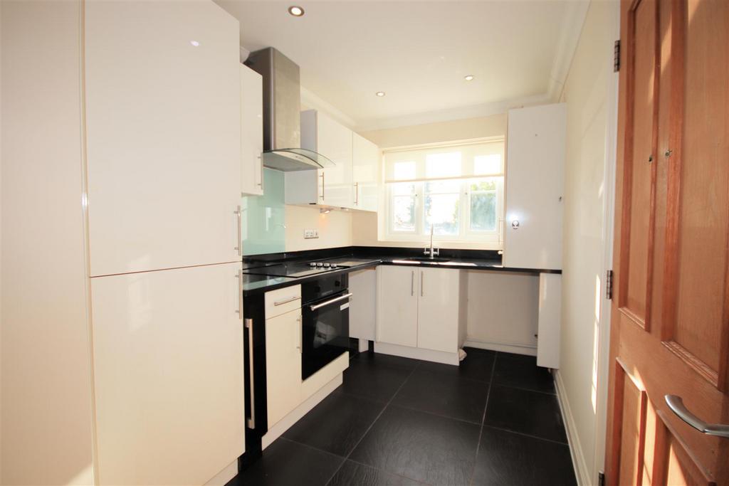 Fitted Kitchen