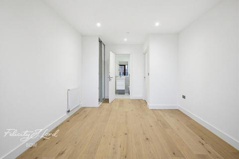 undefined, Trego Road, LONDON