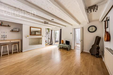 2 bedroom flat for sale, York Road, Hove, BN3