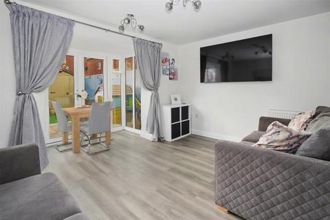 undefined, Great Denham MK40