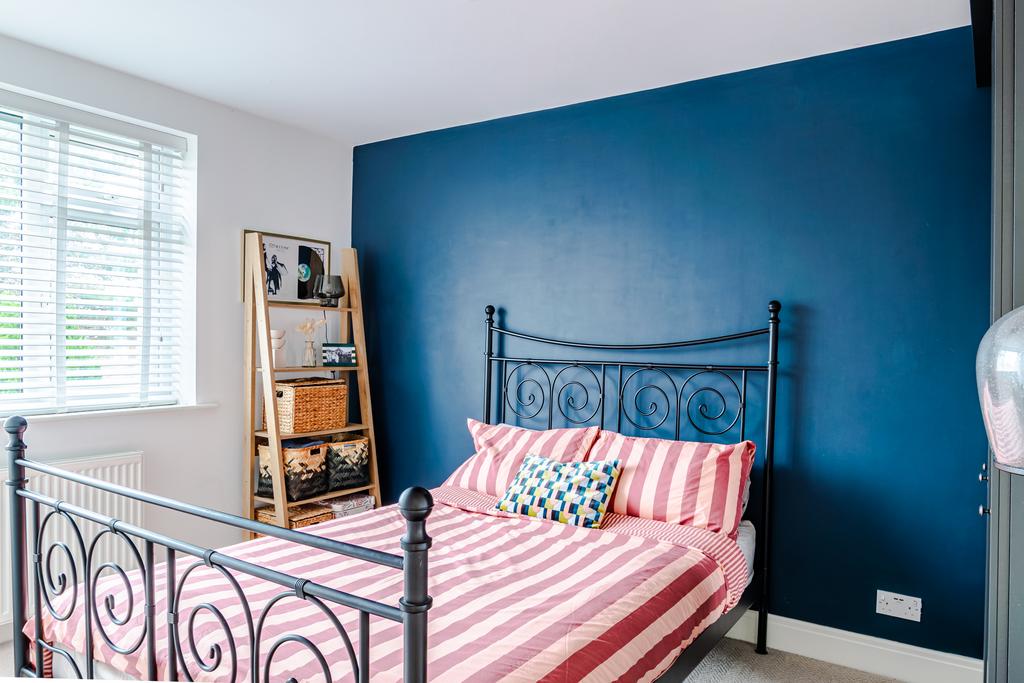 Bedroom2a