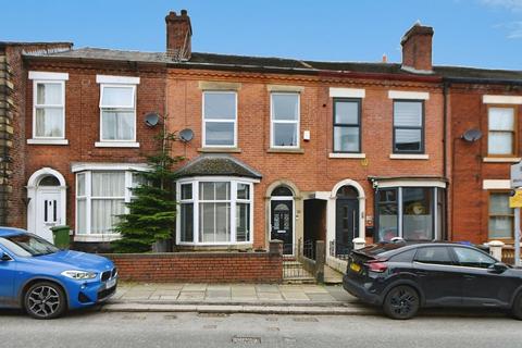 undefined, Cheetham Hill Road, Stalybridge SK15