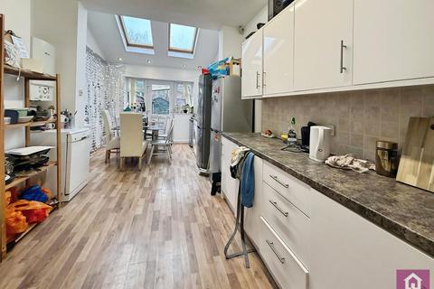 7 bedroom semi-detached house to rent, Sheringham Road, Manchester, Greater Manchester, M14