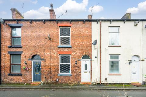 2 bedroom terraced house for sale, Close Street, Hindley