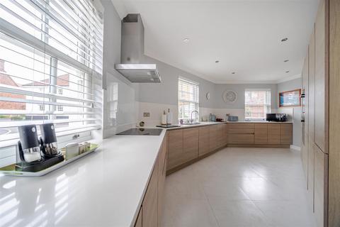 undefined, Southfield Drive, Yeovil