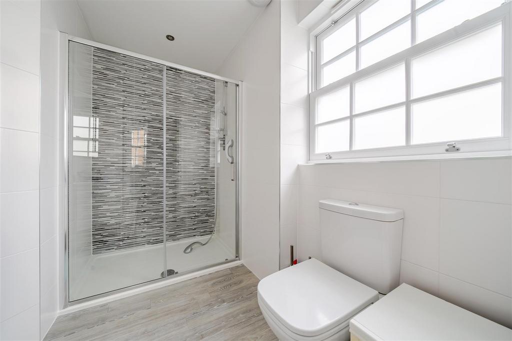 En suite 2