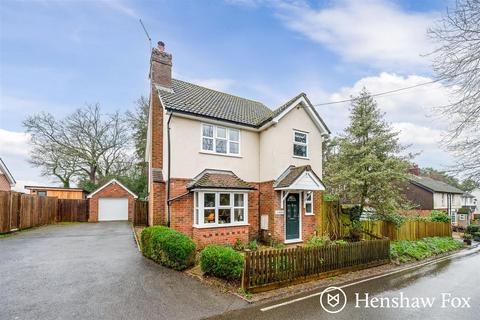 undefined, Saunders Lane, Awbridge, Hampshire