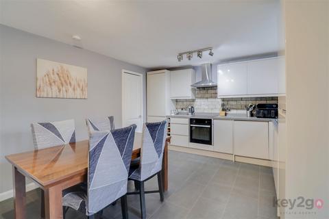 undefined, Ochre Dike Close, Waterthorpe, Sheffield, S20