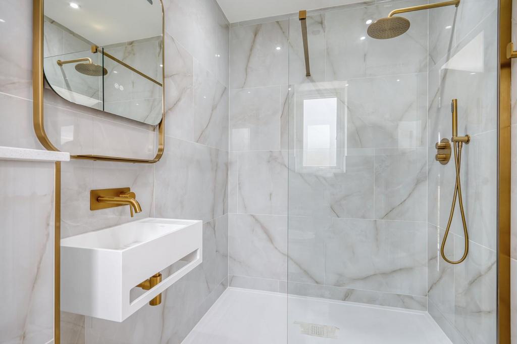 BR2 En-suite