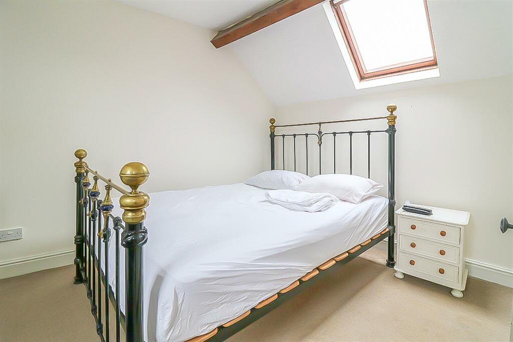 Bed 1