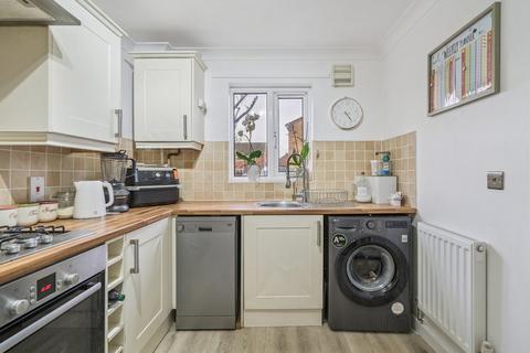 3 bedroom terraced house for sale,  Spitfire Close, Langley  SL3
