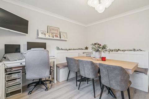3 bedroom terraced house for sale,  Spitfire Close, Langley  SL3