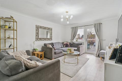 3 bedroom terraced house for sale,  Spitfire Close, Langley  SL3