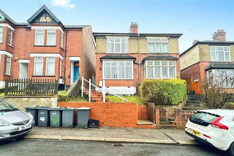 undefined, Russell Rise, Luton, Bedfordshire, LU1