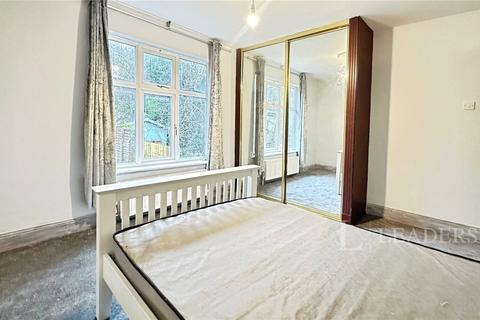 undefined, Russell Rise, Luton, Bedfordshire, LU1