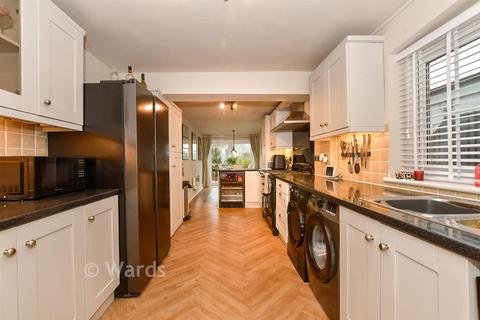 3 bedroom terraced house for sale, Cox Hill, Shepherdswell, Dover, Kent