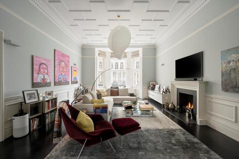 4 bedroom flat for sale, Queen's Gate Place, South Kensington, London, SW7