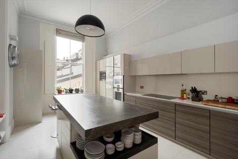 4 bedroom flat for sale, Queen's Gate Place, South Kensington, London, SW7