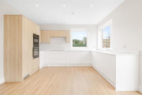3 bedroom detached house for sale, Barby Road, Kilsby, Rugby