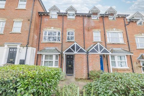 undefined, Gardeners Place, Chartham, Canterbury, Kent, CT4