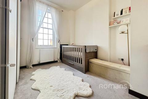 3 bedroom apartment for sale, White Cross Place, Wellesley, Aldershot