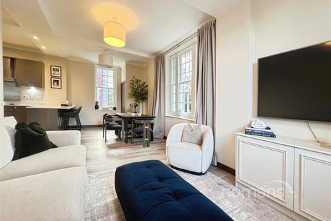 3 bedroom apartment for sale, White Cross Place, Wellesley, Aldershot