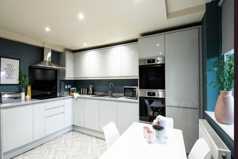 undefined, Westover Road (Room 6), West Yorkshire LS13