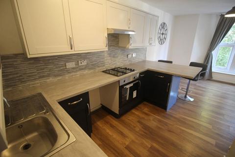 2 bedroom property for sale, 3 Station Parade, Eastbourne, BN21 1BE