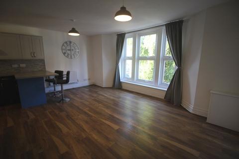 2 bedroom property for sale, 3 Station Parade, Eastbourne, BN21 1BE