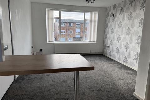 undefined, Allesley Court, Allesley Village, Coventry * VACANT WITH LONG LEASE *