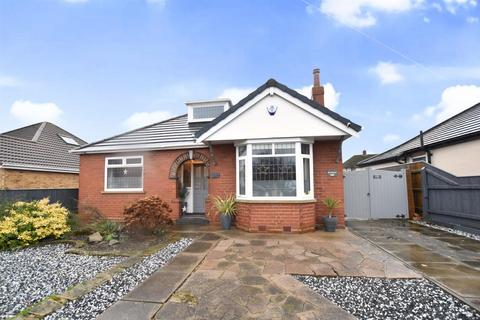 3 bedroom detached bungalow for sale, Springfield Road, Grimsby DN33