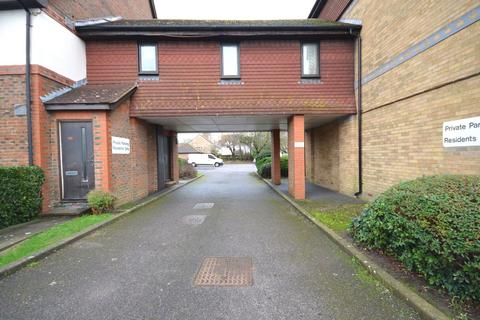 1 bedroom flat for sale, Victoria Road, Bognor Regis, PO21 2LU