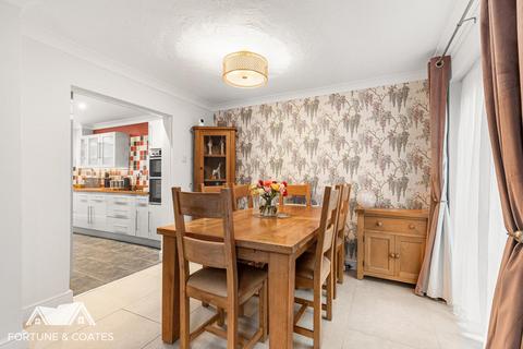 3 bedroom terraced house for sale, Old Orchard, Harlow
