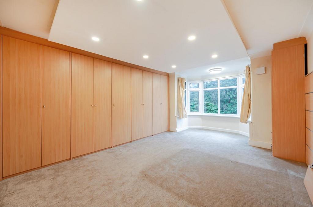 Davidson Frost-Wellings, DFW, Stanmore HIll, Bed 3